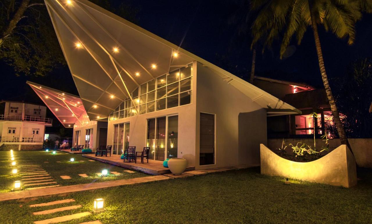 Mawella Beach Resort Tangalle Exterior photo